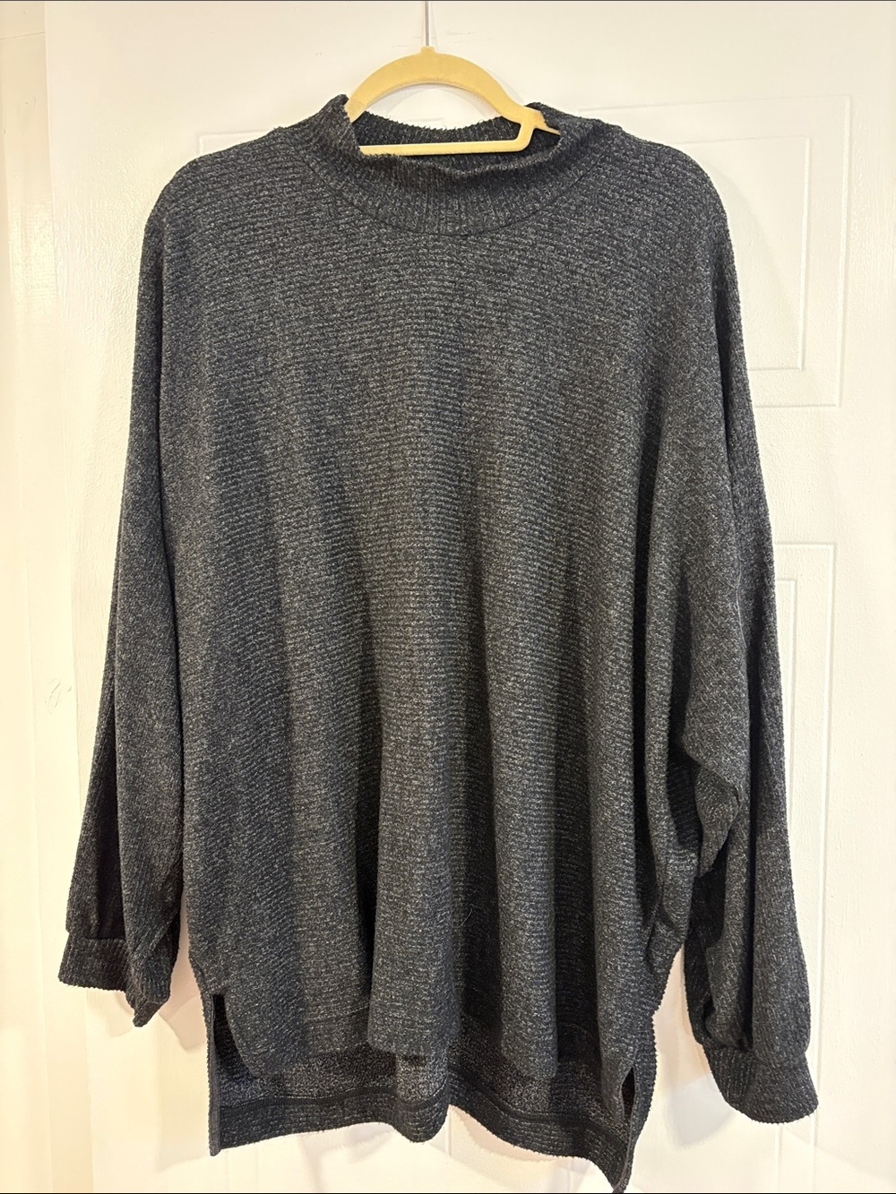 Banana Republic Dark Charcoal Ribbed Crewneck Sweater